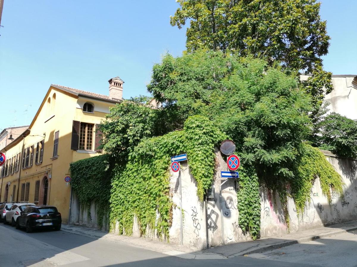 Romantica Mansarda Apartment Ферара Екстериор снимка